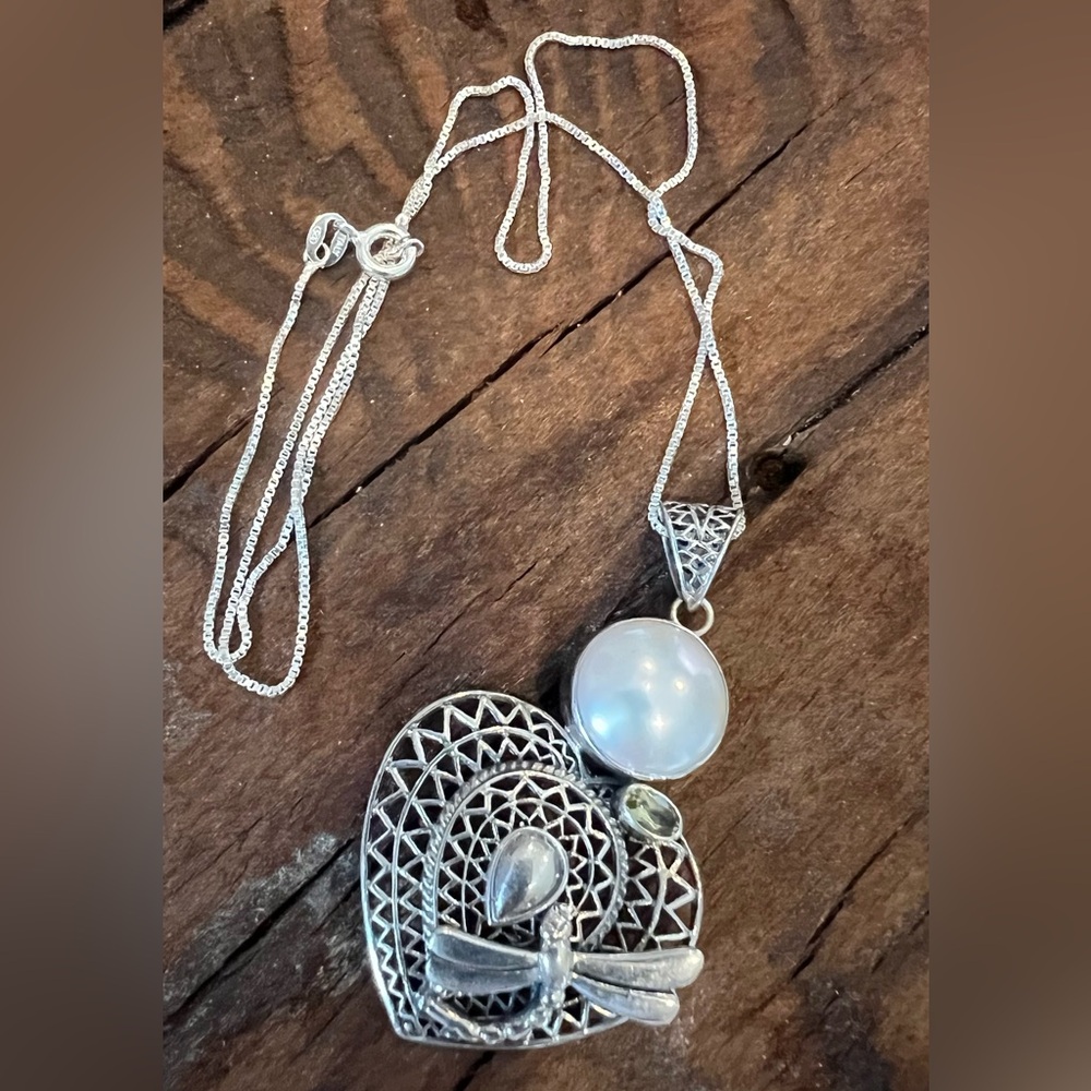 NWT Bali Sterling Filigree Necklace with Heart  Pearl Peridot Dragonfly Chain